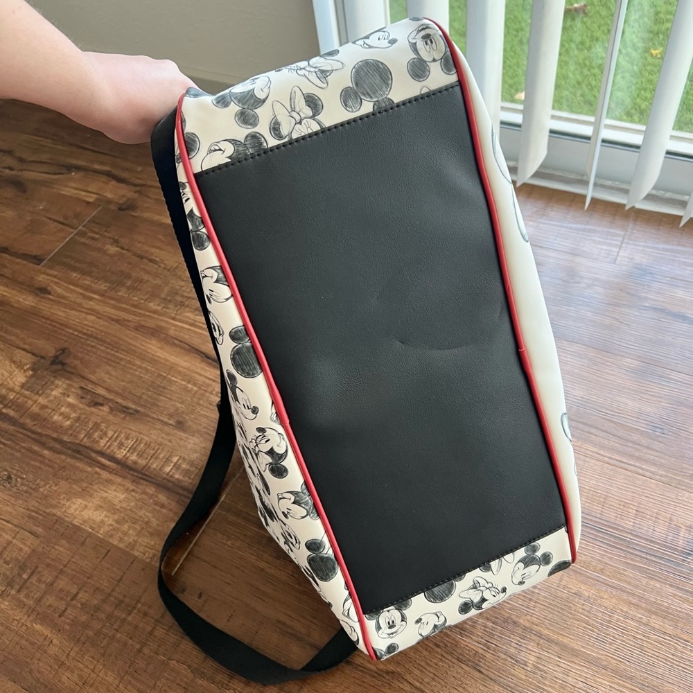 Disney Mickey & Minnie Mouse Black White Sketch Print Duffle Weekend Travel Bag - Picture 6 of 10